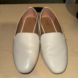 Penningtons White Flats